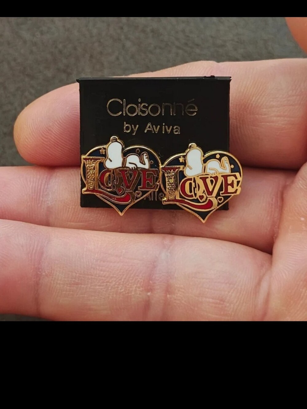 1970s Peanuts Snoopy "LOVE" Gold Tone Cloisonné Enamel Stud Earrings New